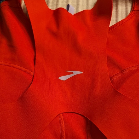 Brooks Running Sports Bra Crop Top High Neck Bold Red 38E(DD) - Picture 8 of 16